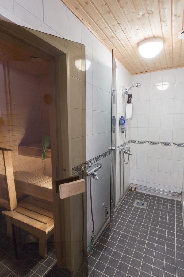 Kuutamo B&B Guesthouse Suomussalmi Exteriör bild
